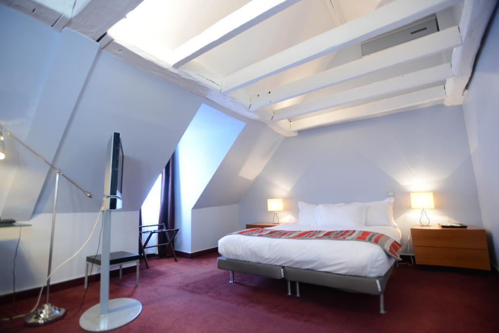 Hotel Des Archives París Habitación foto