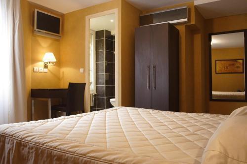 Hotel Des Archives París Habitación foto